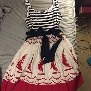 DKNY - 12 - Sailboat dress